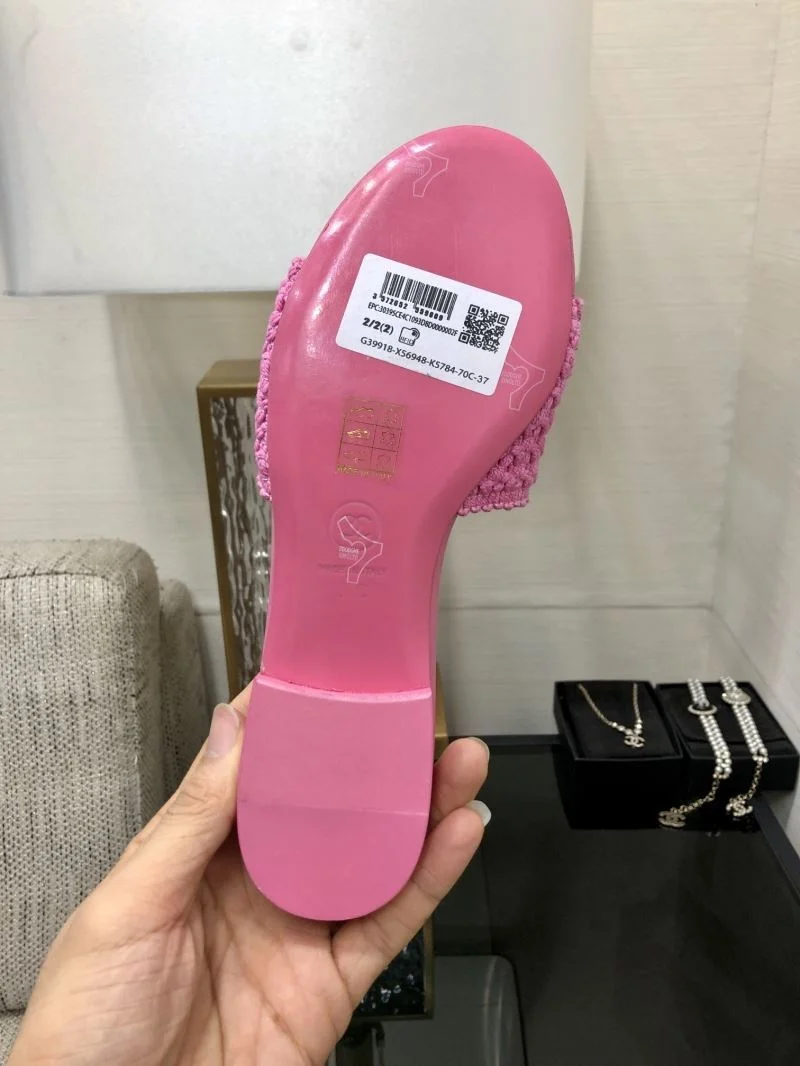 AllSeason Chanel Slippers 17439