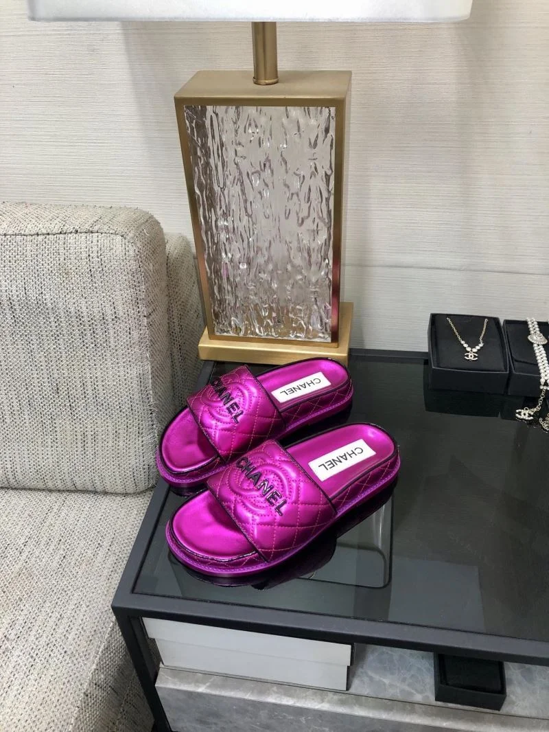 Original Chanel Slippers 17429