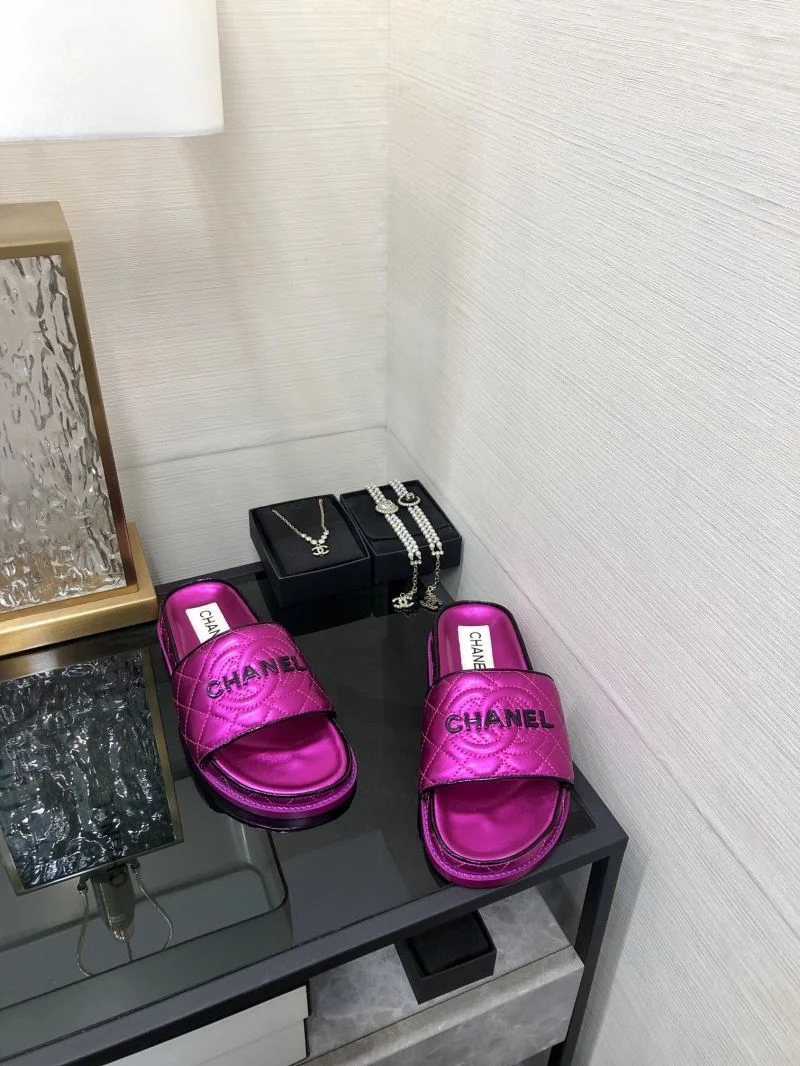 Original Chanel Slippers 17429