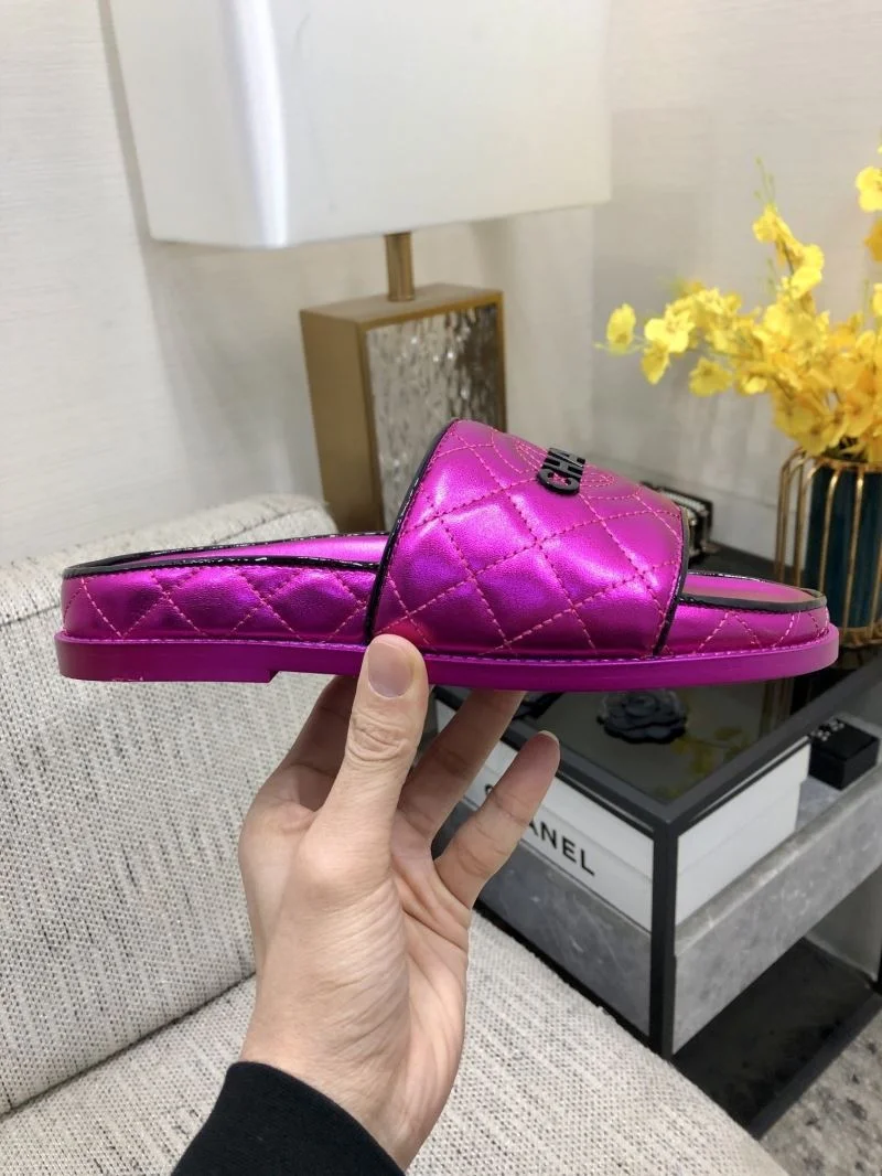 Original Chanel Slippers 17429
