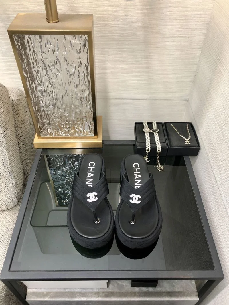 Durable Chanel Slippers 17431