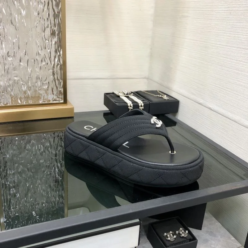 Durable Chanel Slippers 17431