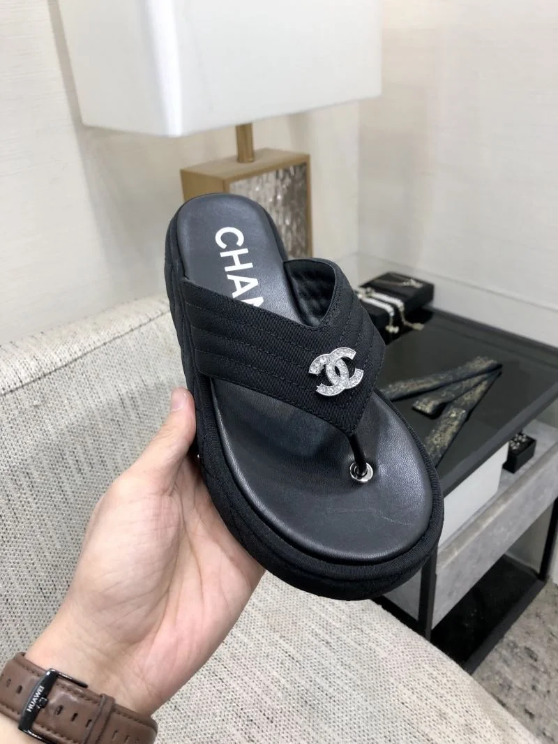 Durable Chanel Slippers 17431