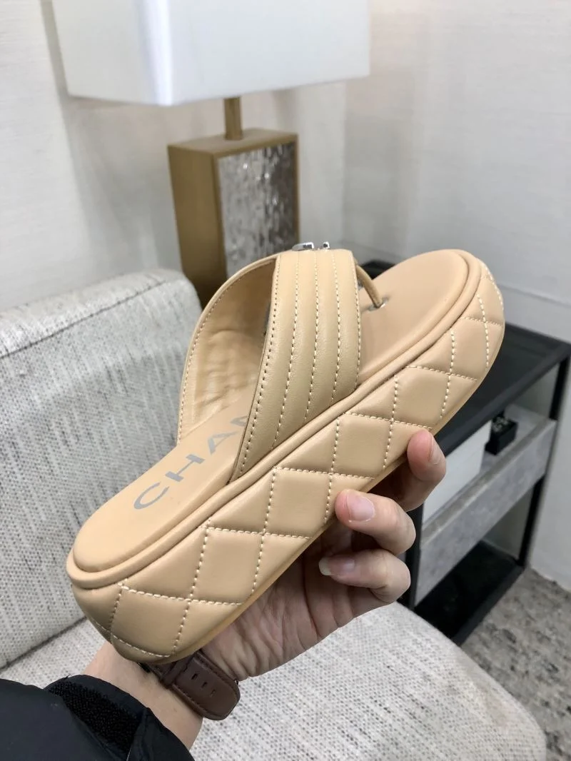 Snug Chanel Slippers 17492