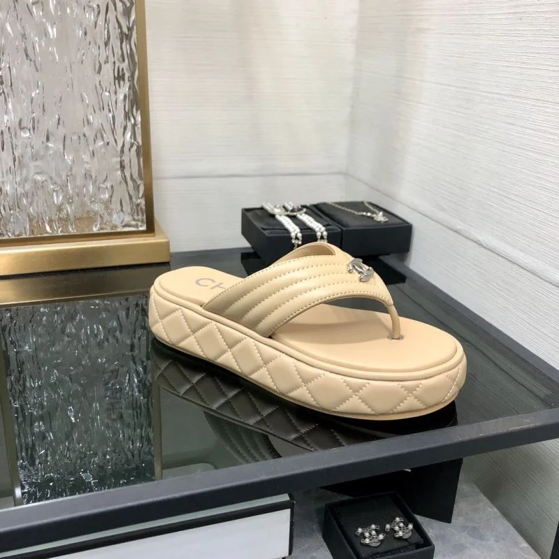 Snug Chanel Slippers 17492
