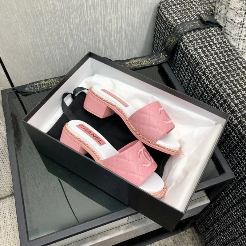 Chanel Slippers Versatile 17417