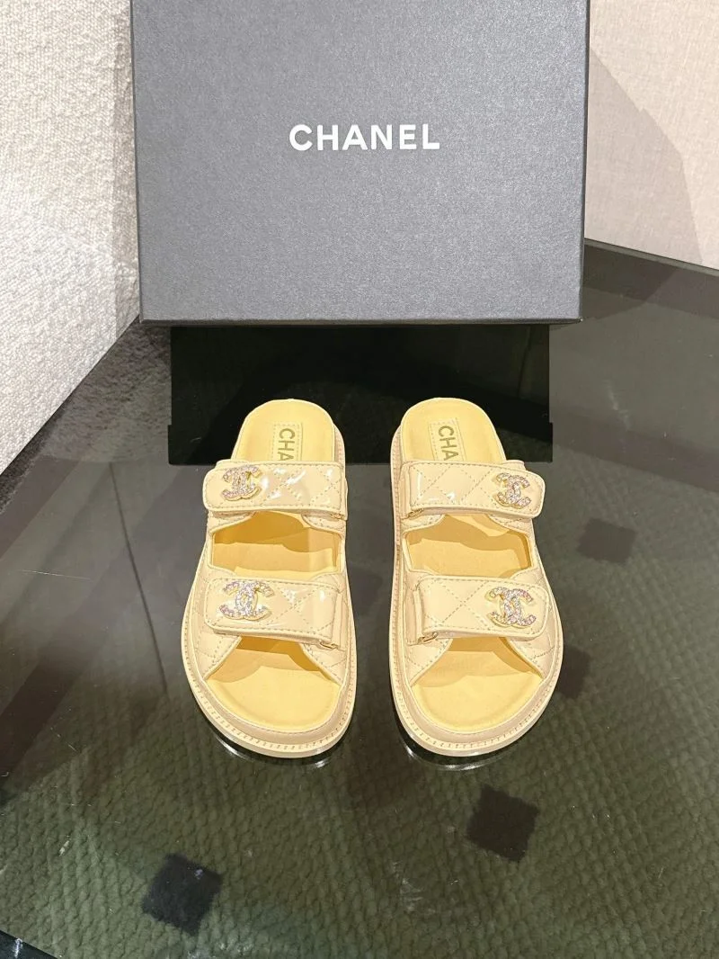 Seasonal Chanel Slippers 17414