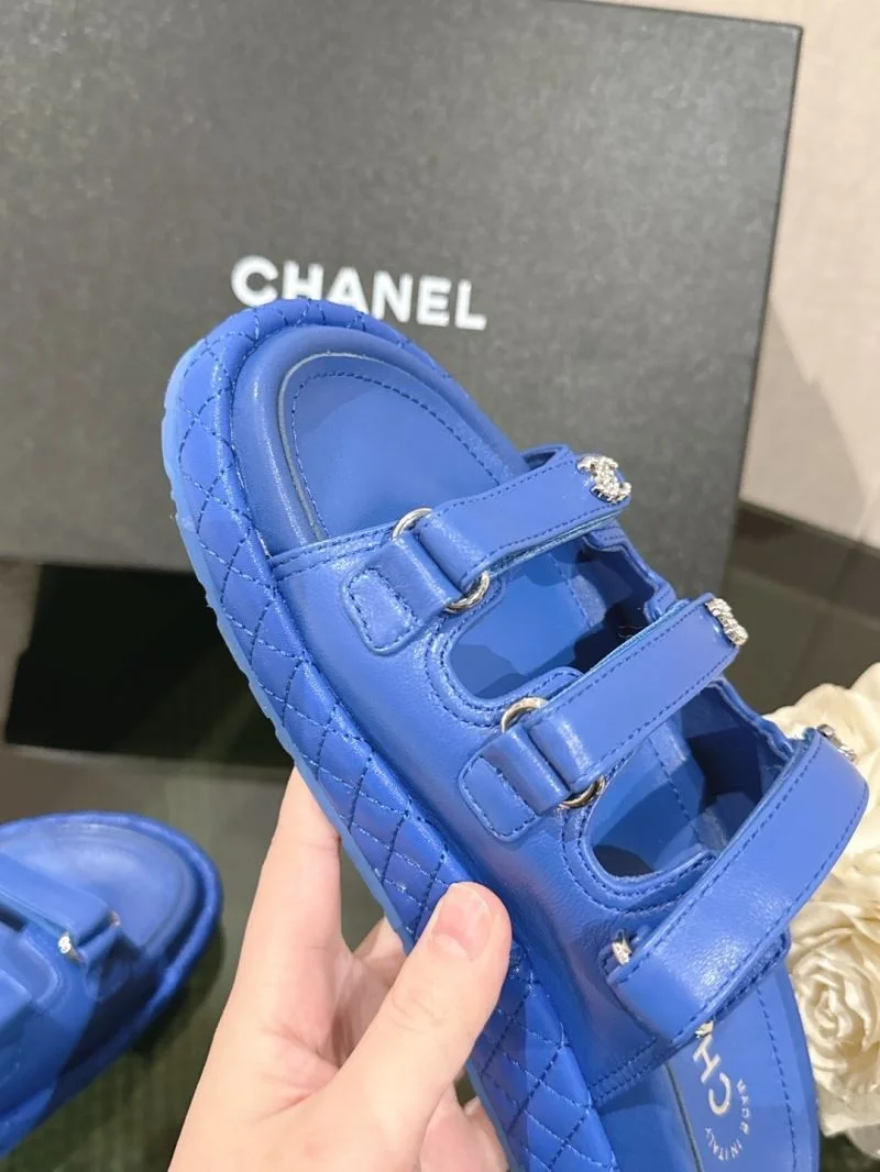 Chanel Slippers EyeCatching 17405