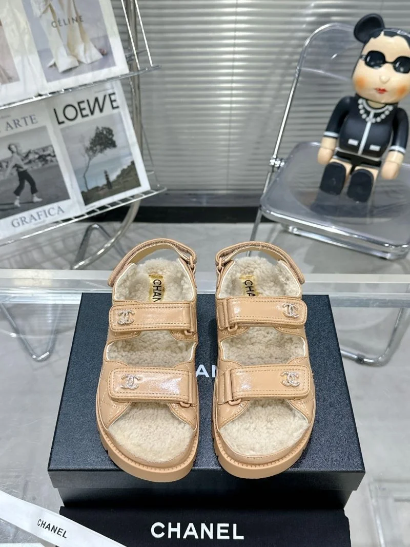 ComfortFit Chanel Slippers 17393