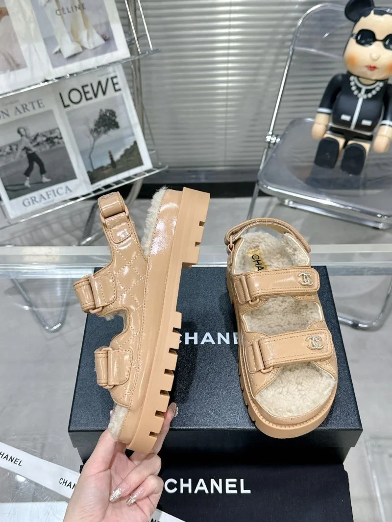 ComfortFit Chanel Slippers 17393
