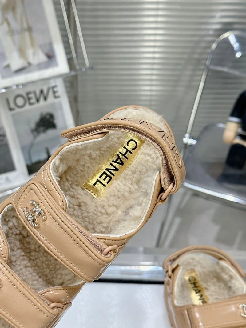 ComfortFit Chanel Slippers 17393