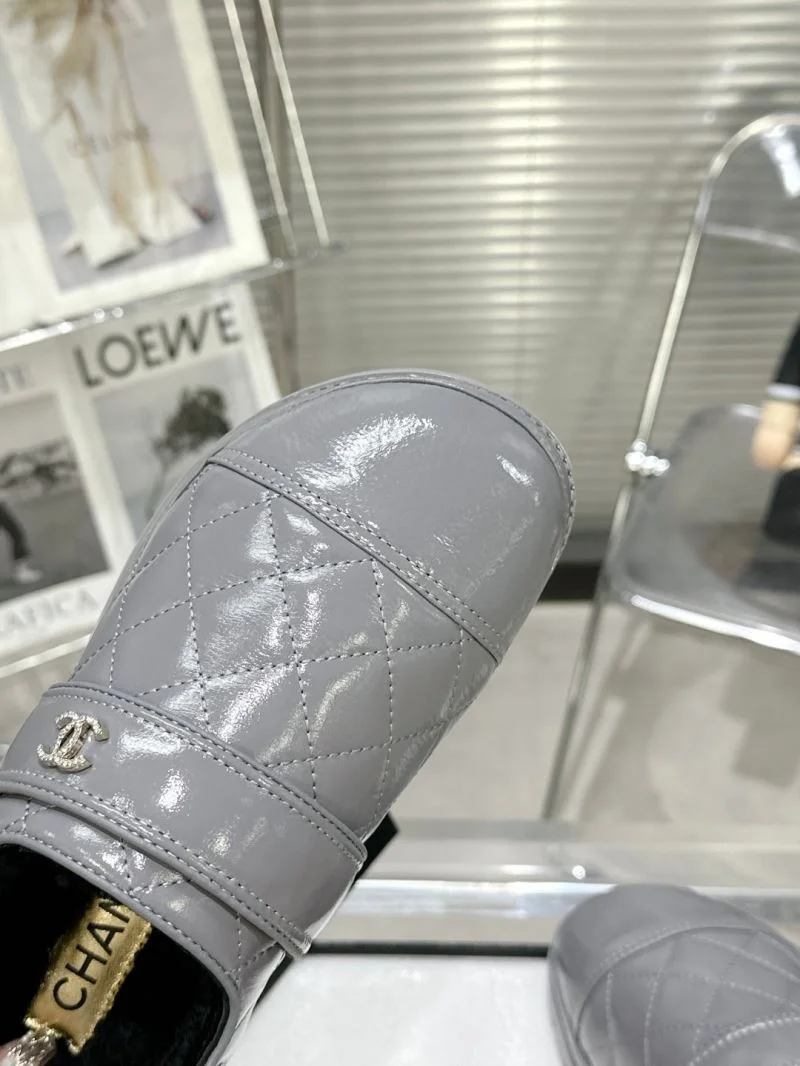 TravelReady Chanel Slippers 17394