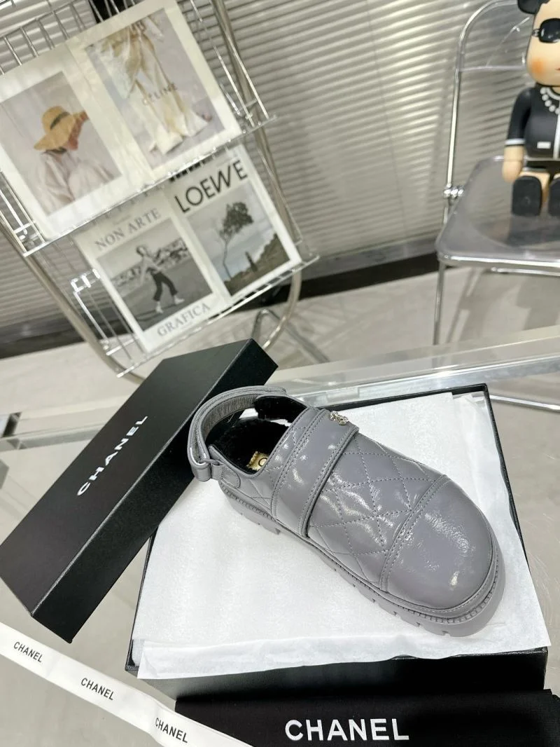 TravelReady Chanel Slippers 17394