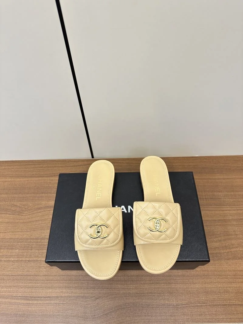 ComfortFit Chanel Slippers 17396