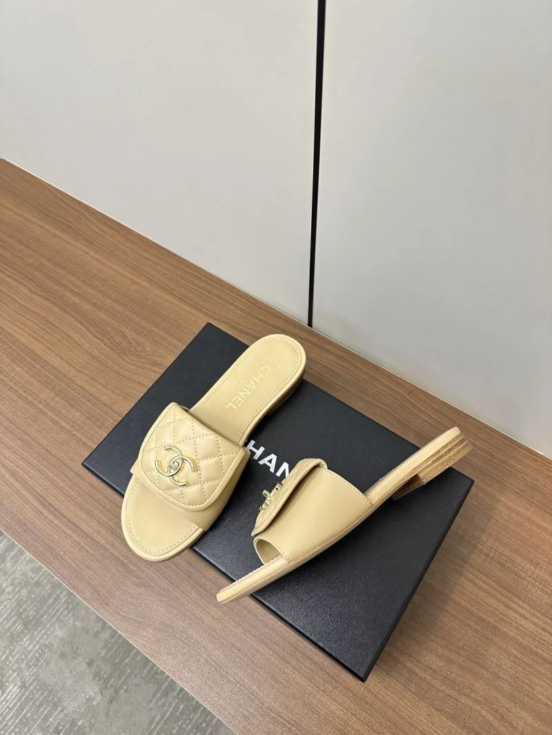 ComfortFit Chanel Slippers 17396