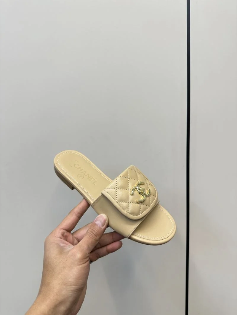 ComfortFit Chanel Slippers 17396