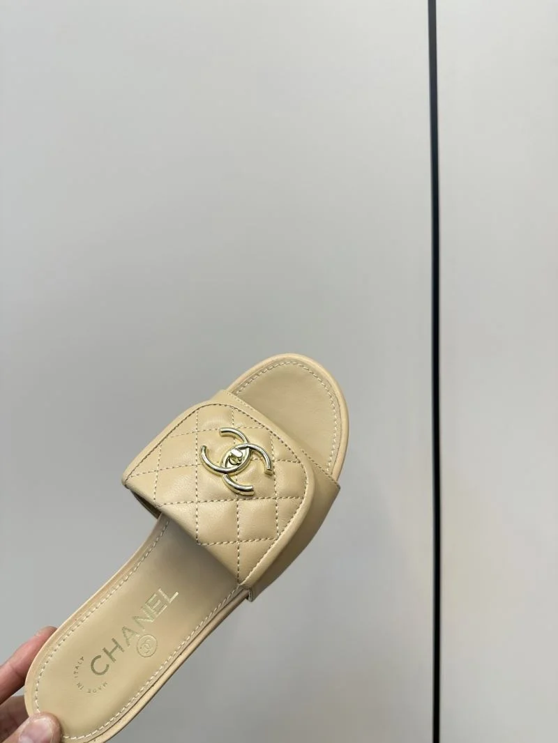 ComfortFit Chanel Slippers 17396