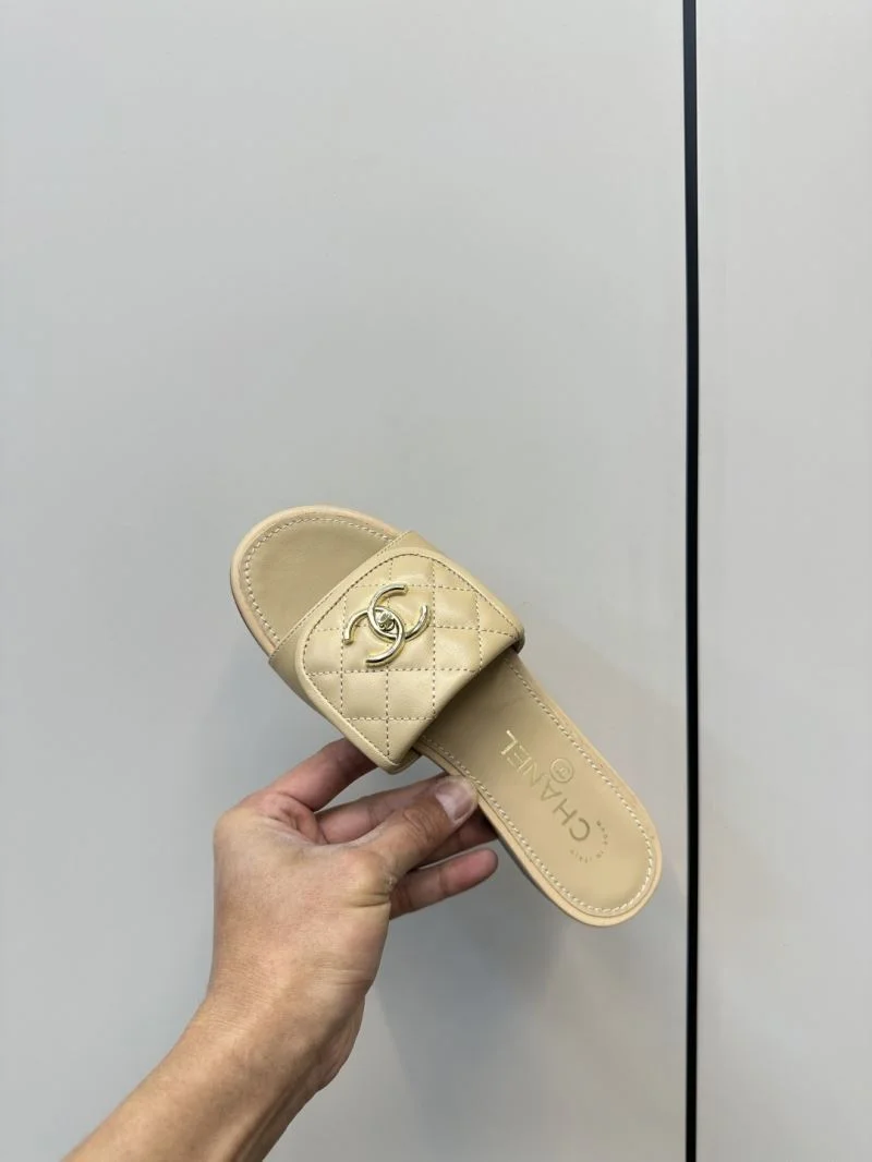 ComfortFit Chanel Slippers 17396