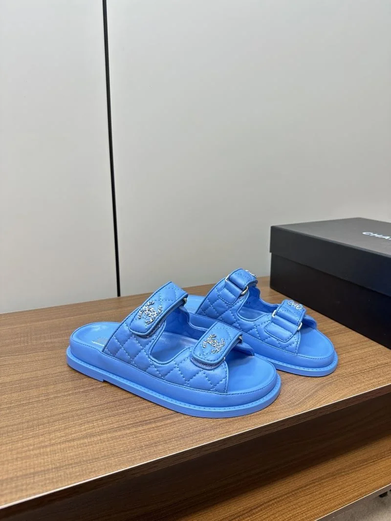 Chanel Slippers Effortless 17389