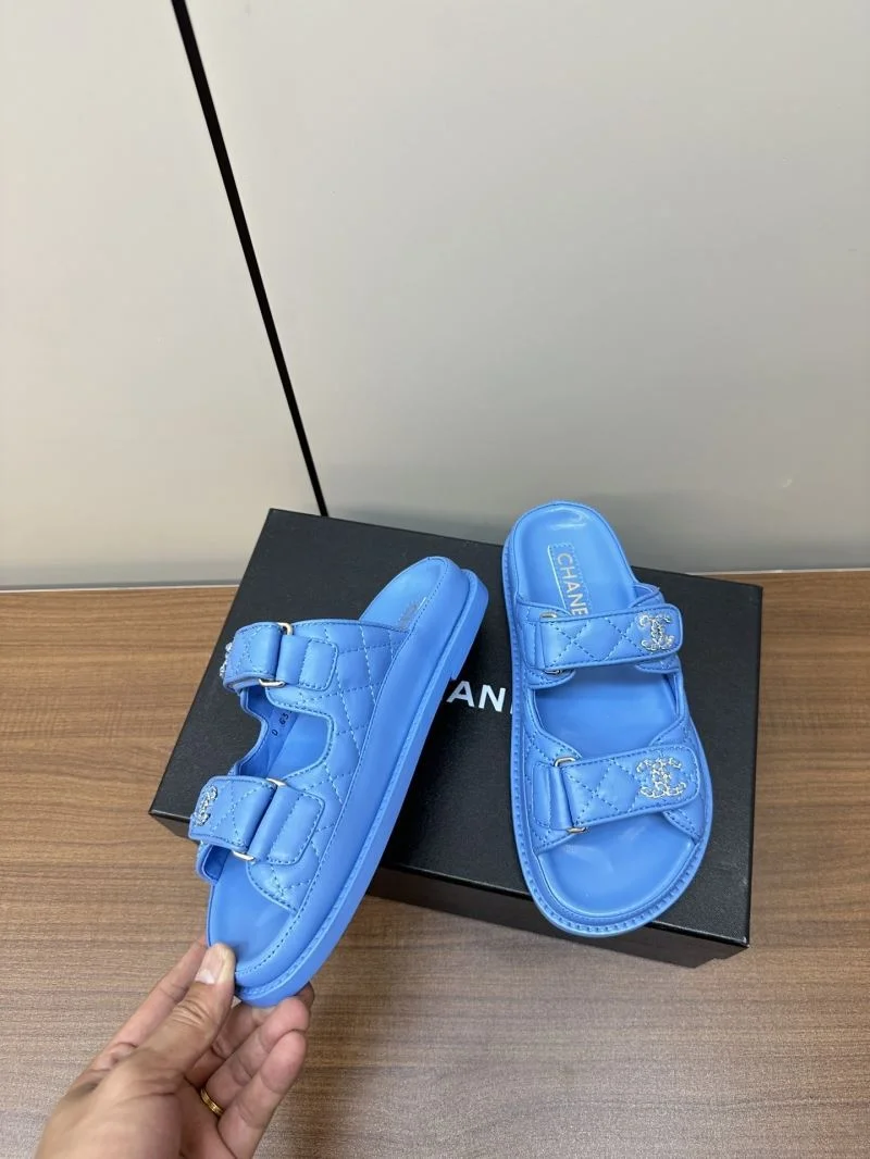 Chanel Slippers Effortless 17389