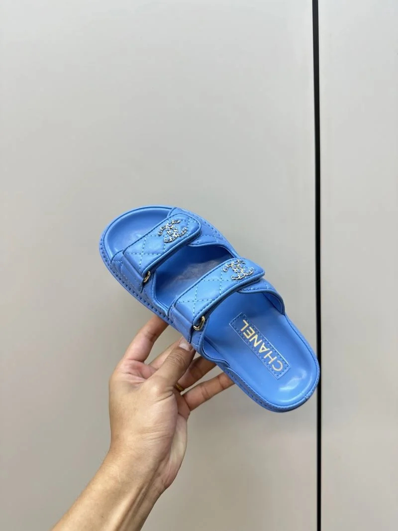 Chanel Slippers Effortless 17389