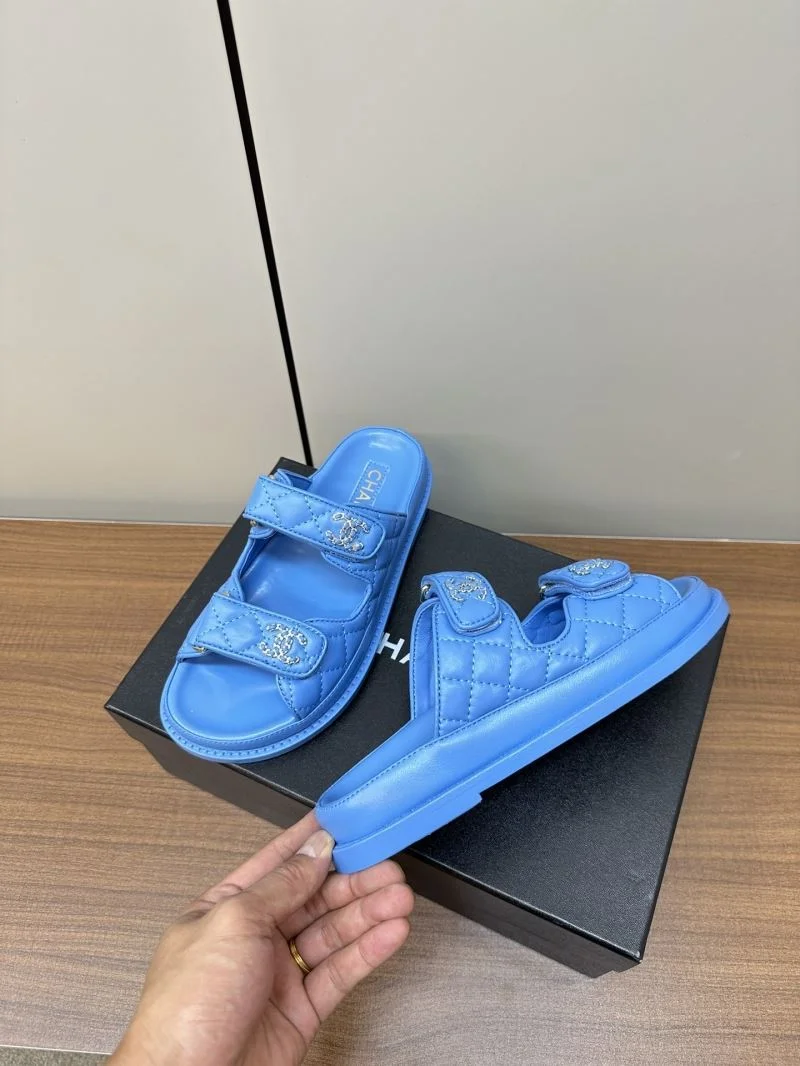 Chanel Slippers Effortless 17389