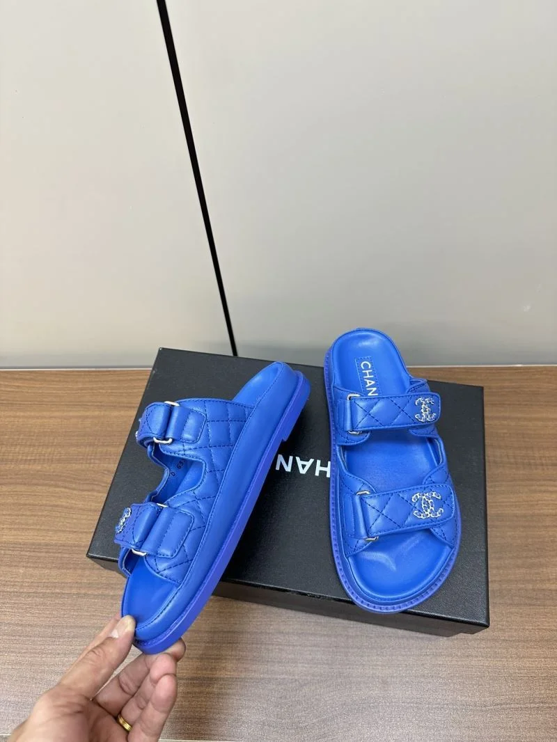 Chanel Slippers Attractive 17384