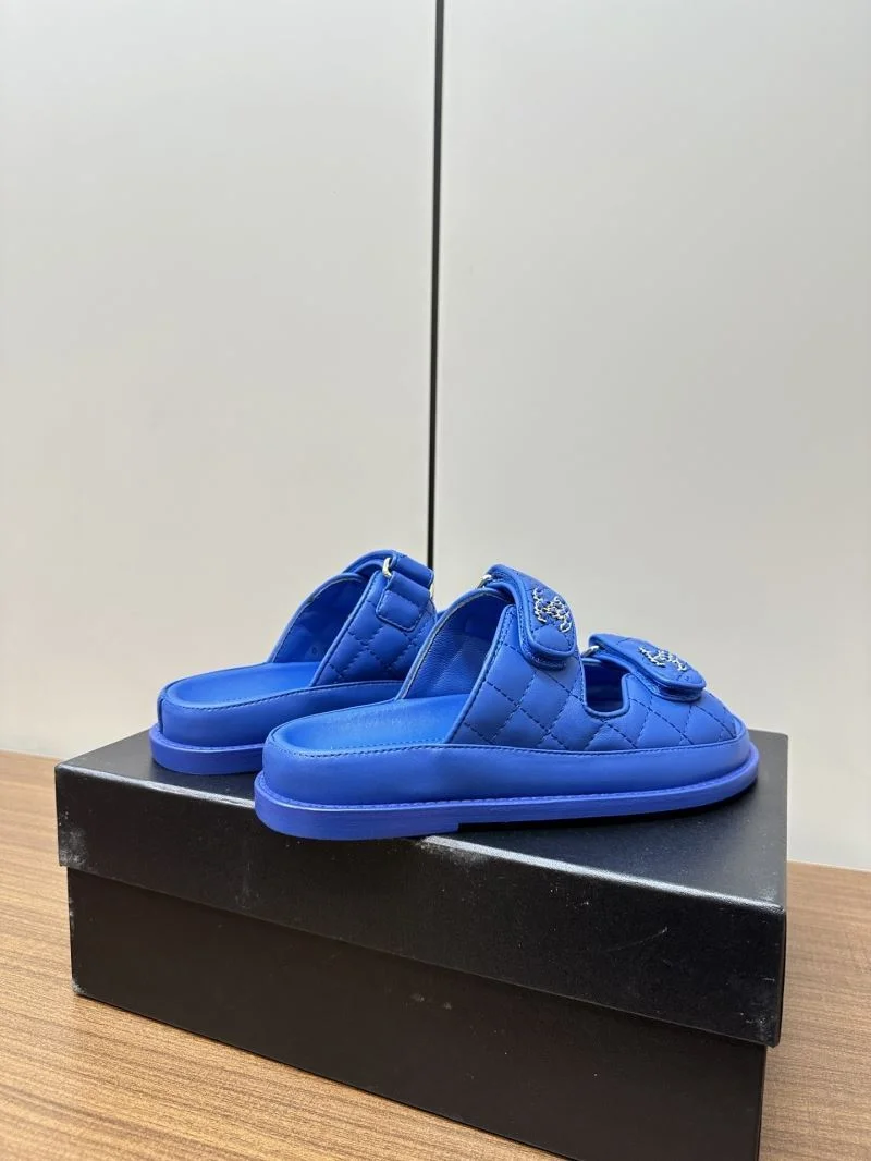Chanel Slippers Attractive 17384