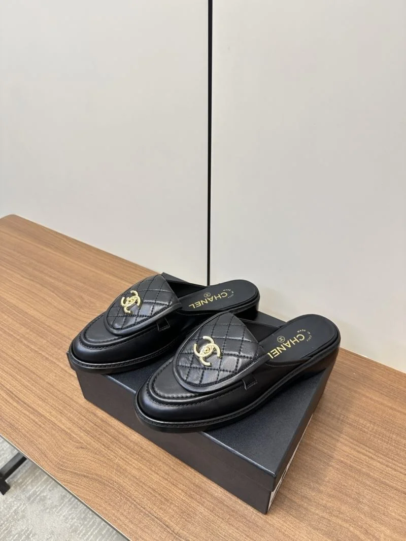 Chanel Slippers FashionForward 17380