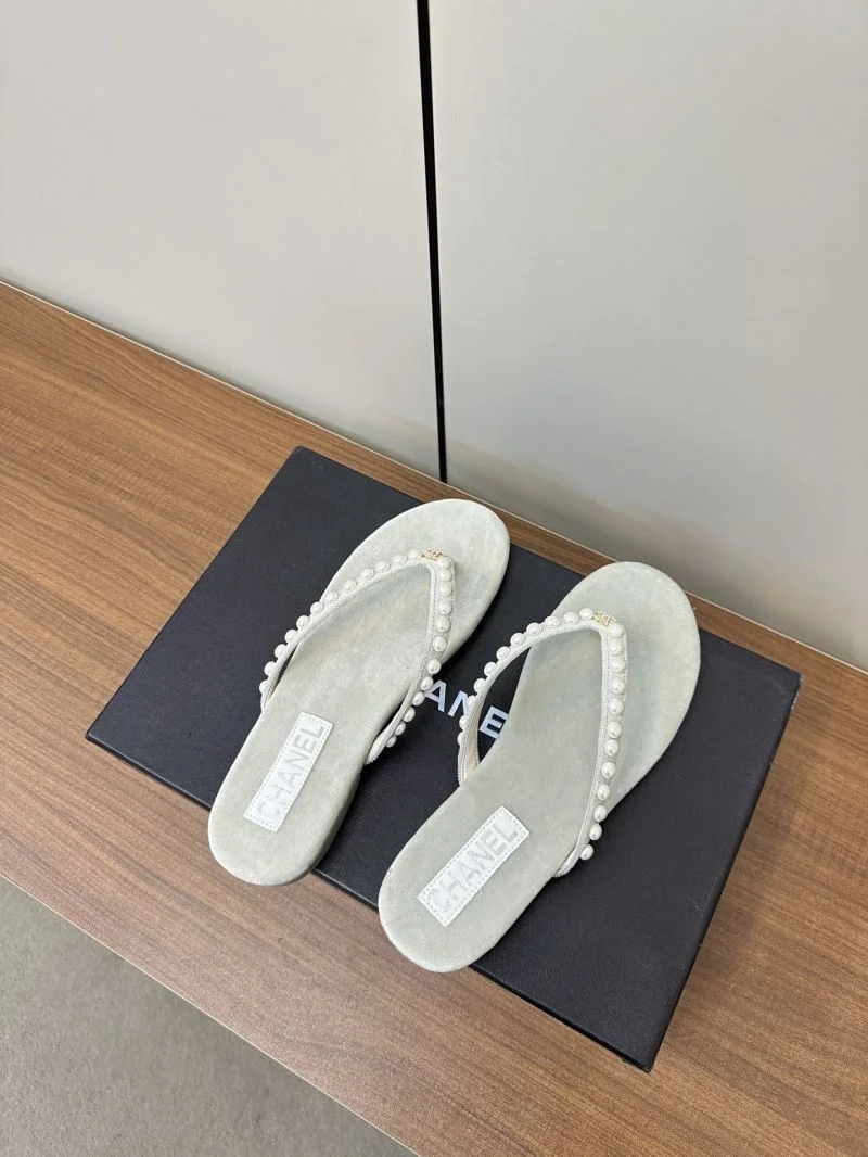 Popular Chanel Slippers 17369