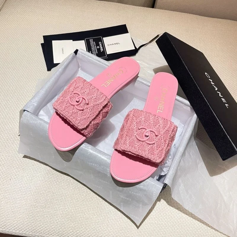 Chanel Slippers TimelessDesign 17363