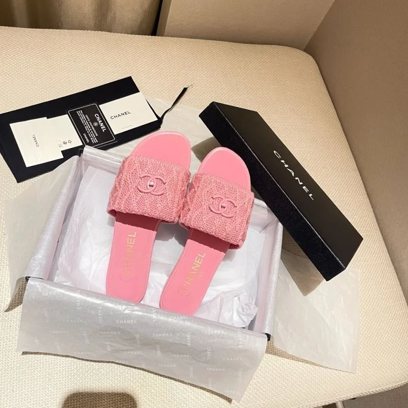 Chanel Slippers TimelessDesign 17363