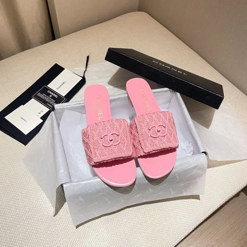 Chanel Slippers TimelessDesign 17363