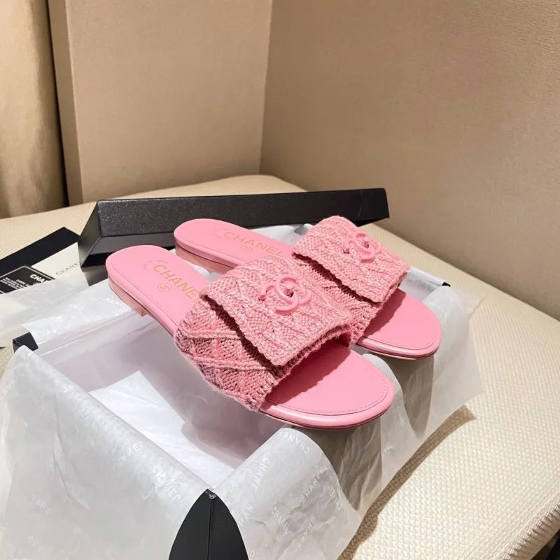 Chanel Slippers TimelessDesign 17363