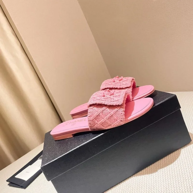 Chanel Slippers TimelessDesign 17363