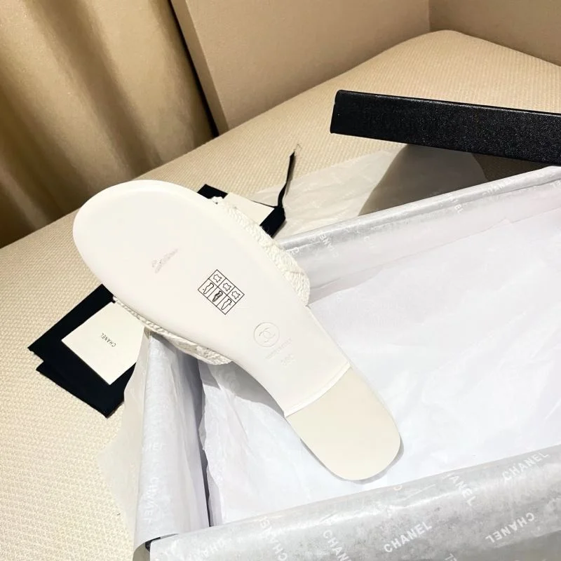 Chanel Slippers Resilient 17366