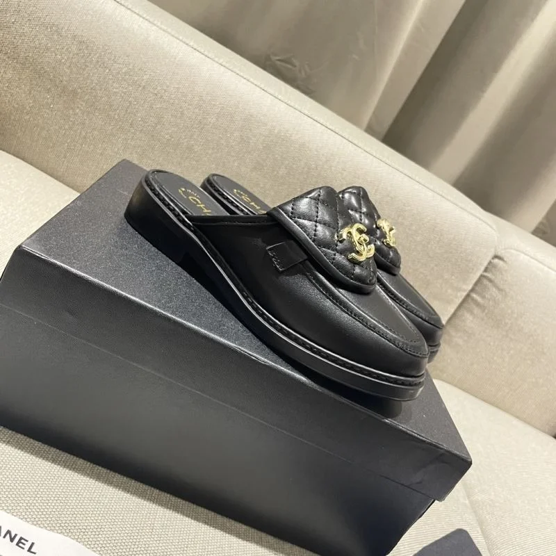 Chanel Slippers Classic 17358
