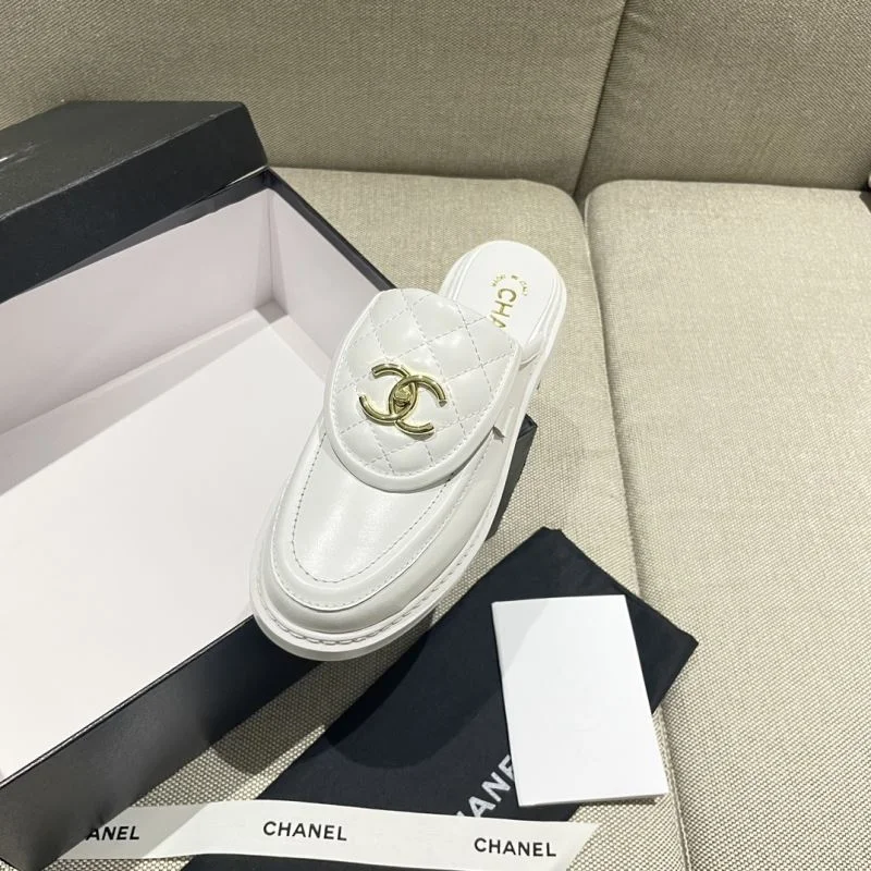 Sporty Chanel Slippers 17364