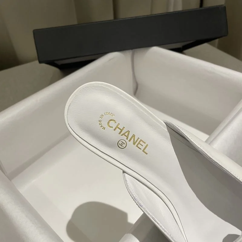 FlexibleFit Chanel Slippers 17362