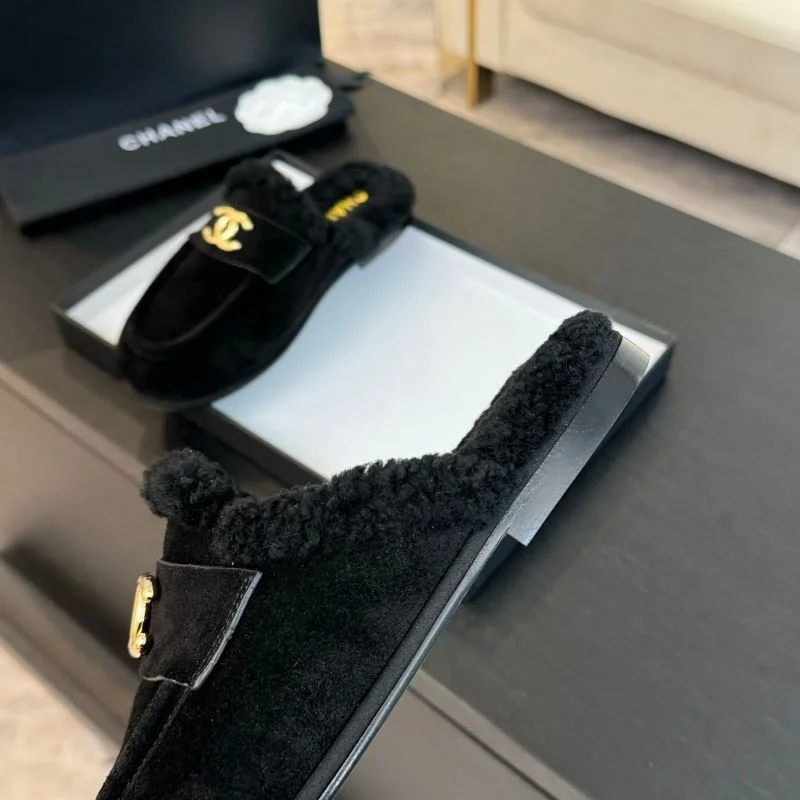 Chanel Slippers ZipUp 17378