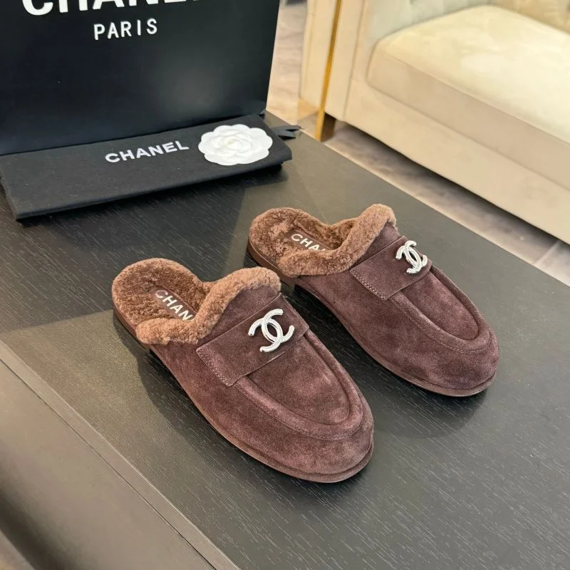 Chanel Slippers TechFriendly 17348