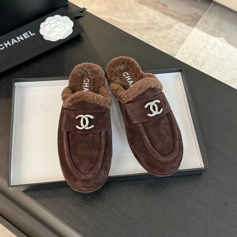 Chanel Slippers TechFriendly 17348