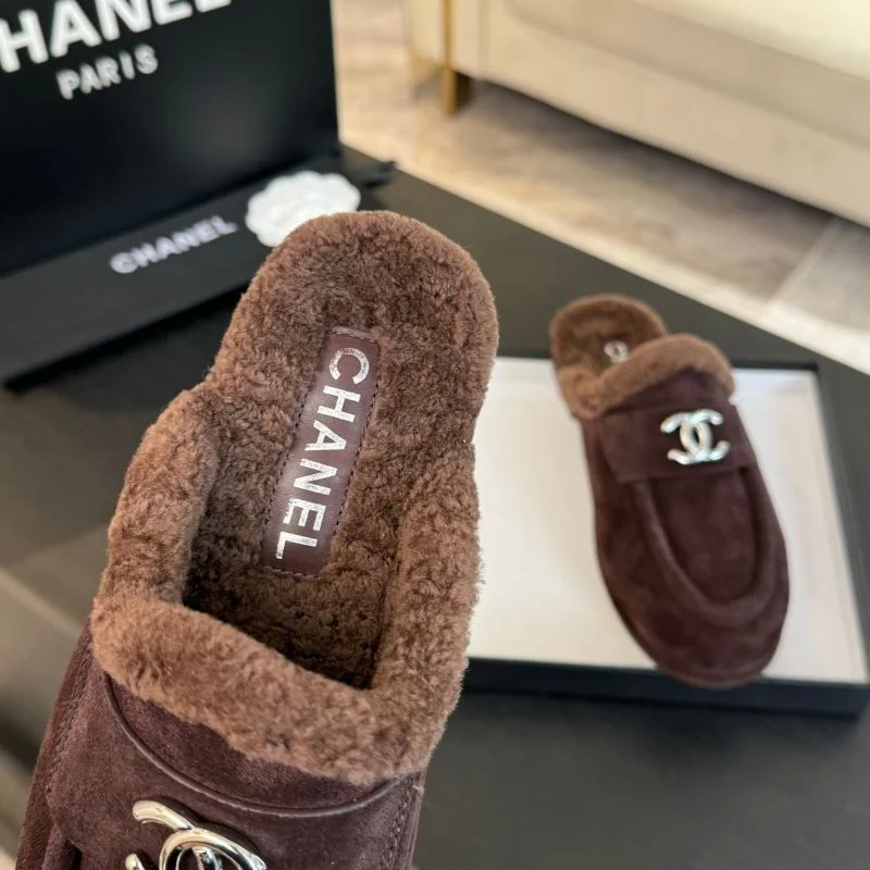 Chanel Slippers TechFriendly 17348