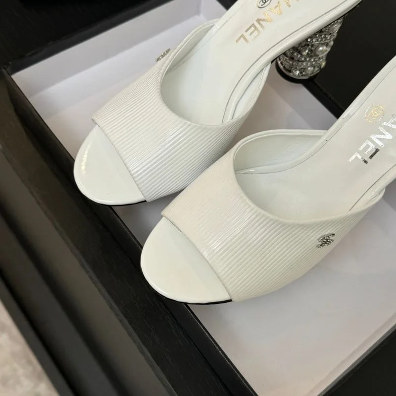 Chanel Slippers Classic 17355