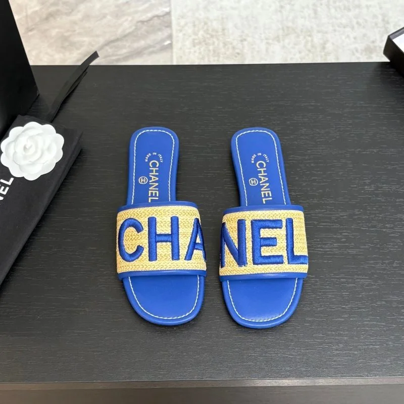 Refined Chanel Slippers 17344