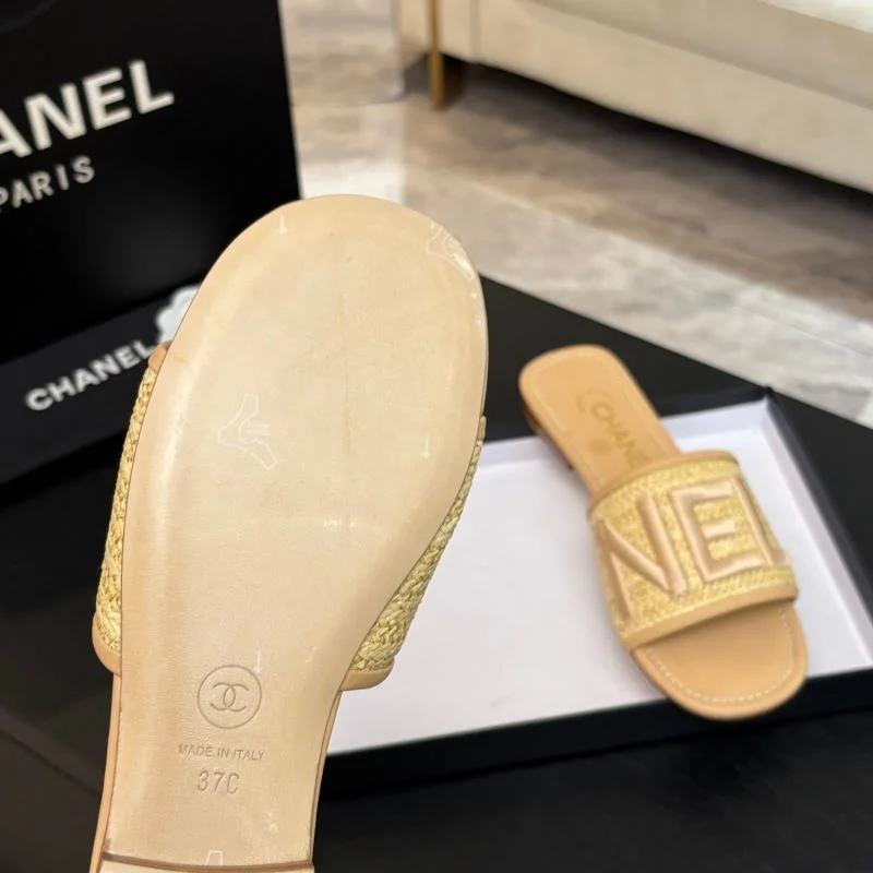Chanel Slippers MoistureWicking 17350