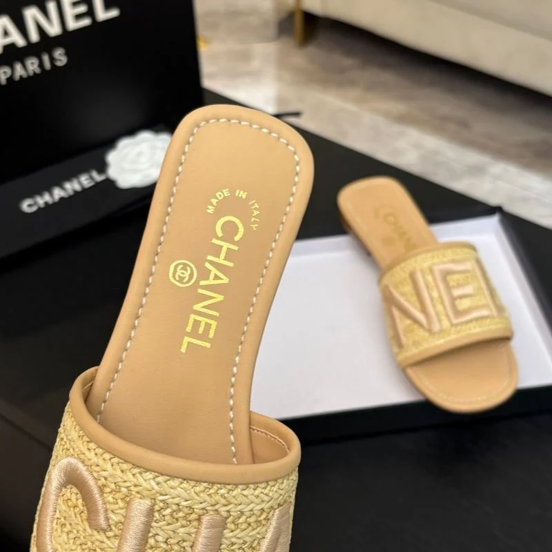 Chanel Slippers MoistureWicking 17350