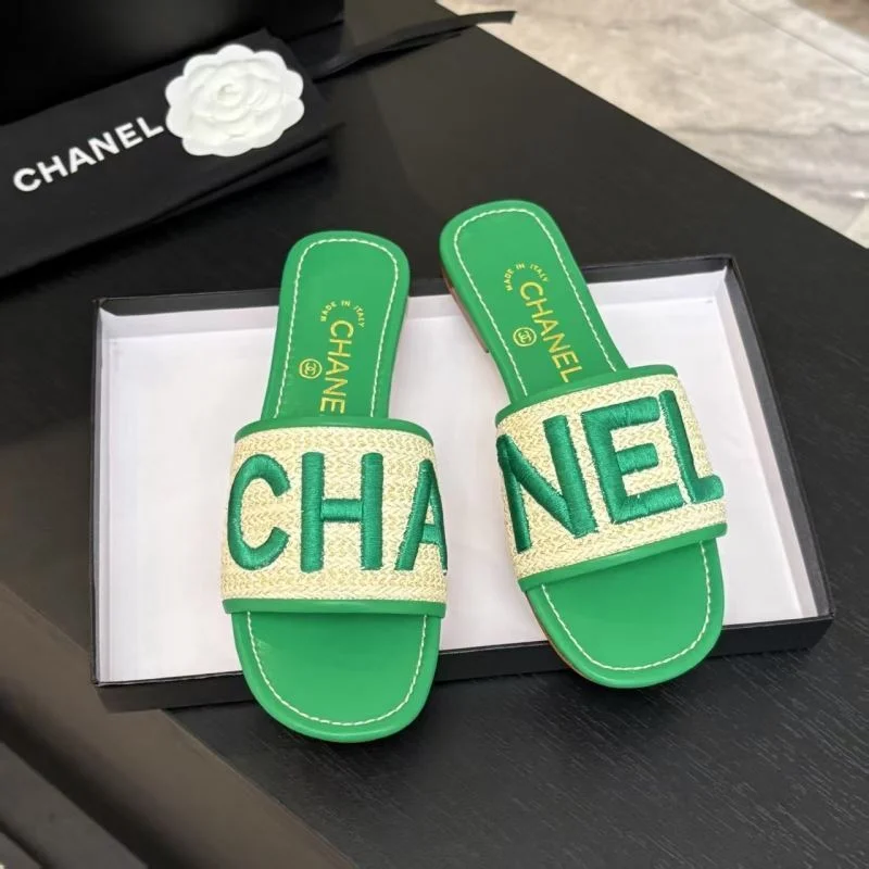 Fashionable Chanel Slippers 17354