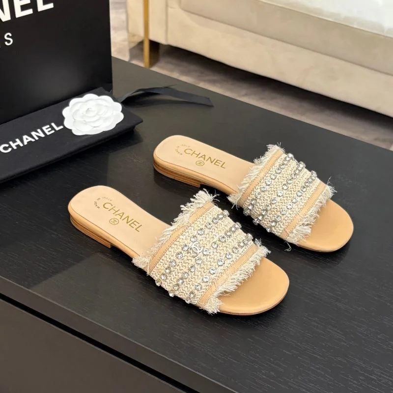 Resilient Chanel Slippers 17333