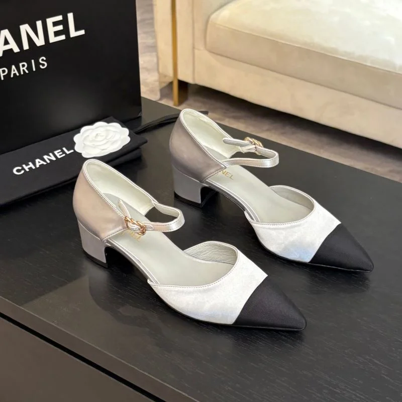 Chanel Slippers MoistureWicking 17327